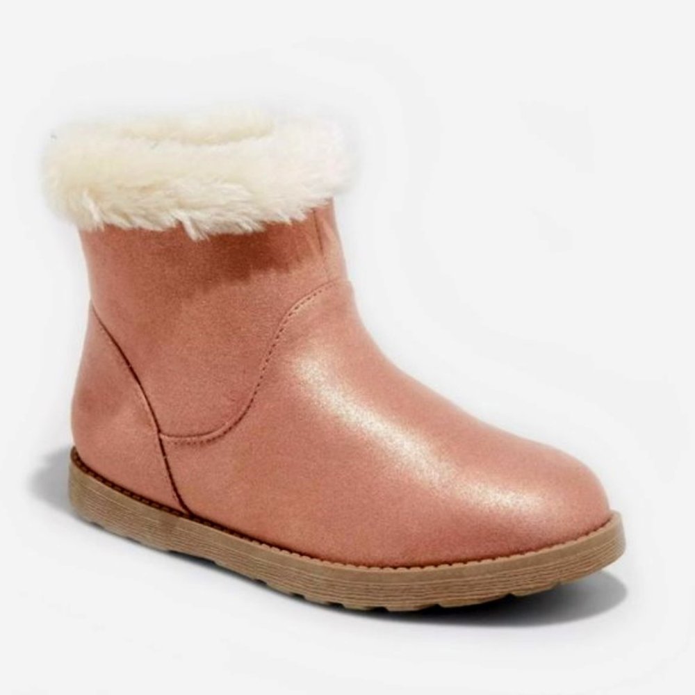 NWT Cat & Jack Big Girls Shearling Boots Pink Sz 5
